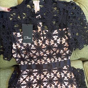Tina Elegant Black Lace Midi Dress